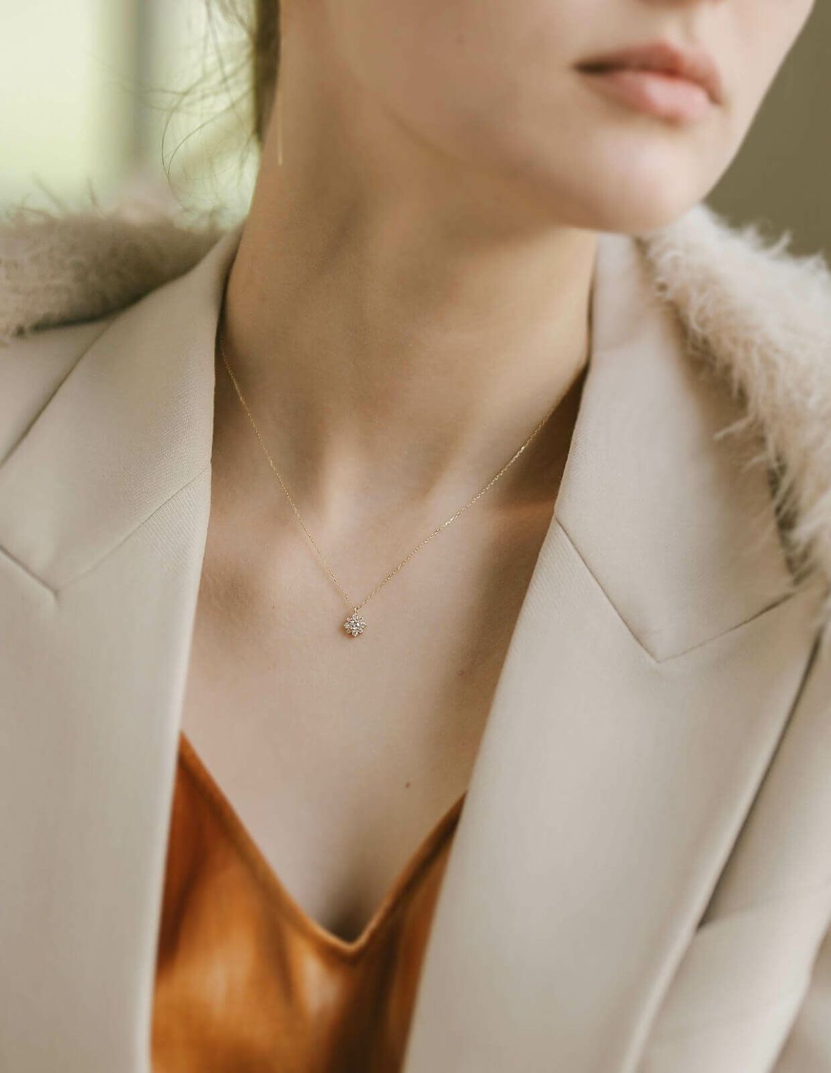 ASTERI-POLARIS NECKLACE